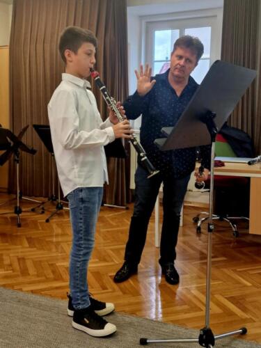 Messenger_creation_10108B9E-2B9A-45D1-9055-4C43CD75EB76