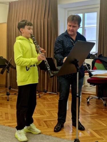 Messenger_creation_1974BADB-82E6-4726-9396-14DB593E5090